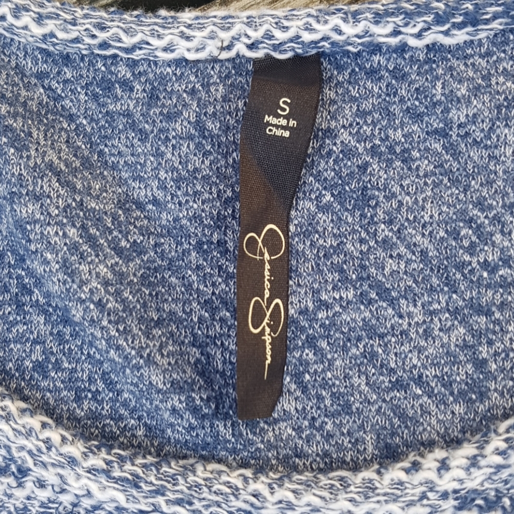 🌾3 for 30🌾Jessica Simpson cropped sweater - Picture 2 of 6
